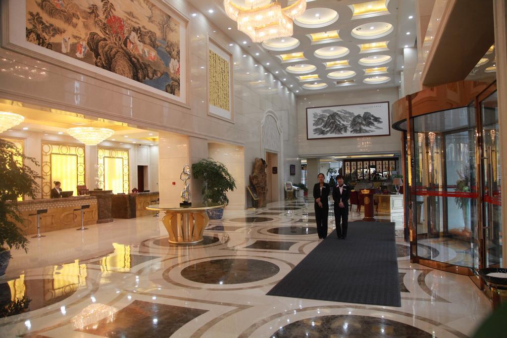 Shijiazhuang Shen Zhou 7 Star Hotel מראה חיצוני תמונה